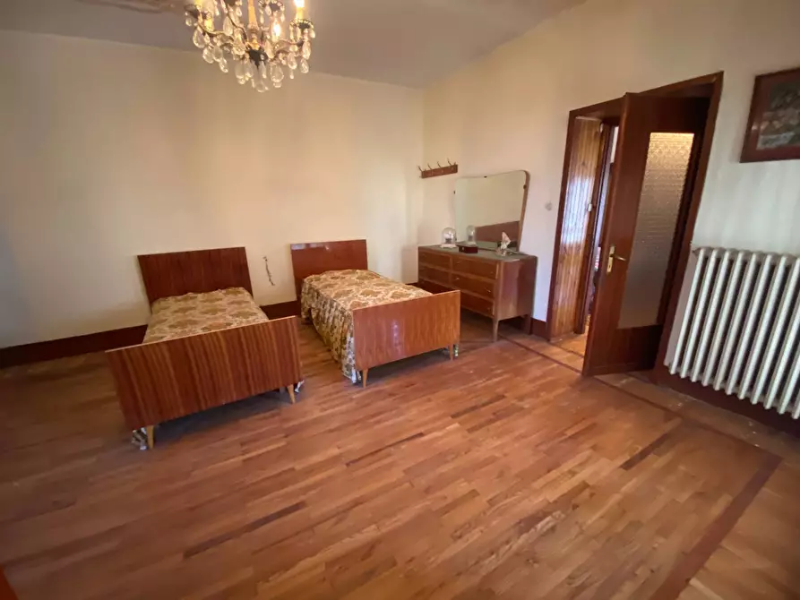 Immagine 17 di Casa indipendente in vendita  in Via Roma a Torre Mondovì