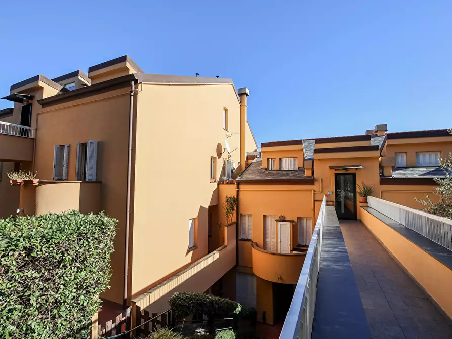 Immagine 2 di Appartamento in vendita  in via del lucertolone a Arenzano