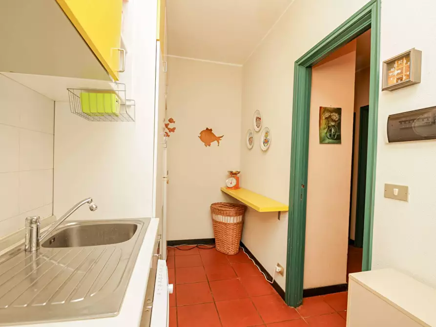 Immagine 17 di Appartamento in vendita  in via del lucertolone a Arenzano