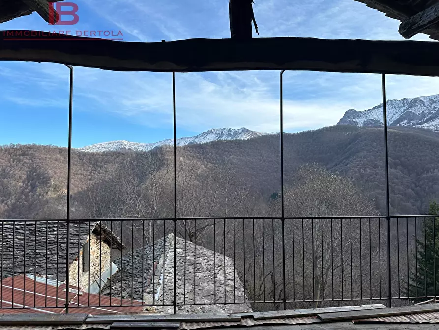 Immagine 4 di Baita in vendita  in frazione frise a Monterosso Grana