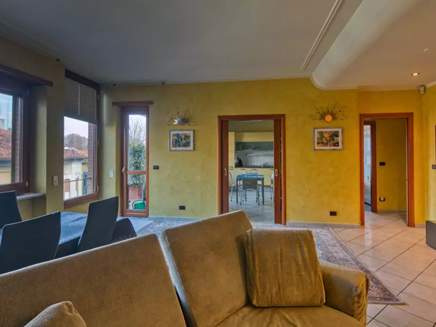 Immagine 4 di Appartamento in vendita  in Via Martiri Della Liberta' a Torino