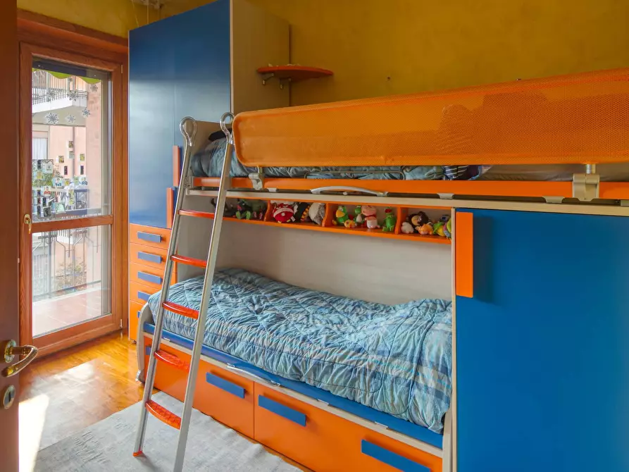 Immagine 19 di Appartamento in vendita  in Via Martiri Della Liberta' a Torino