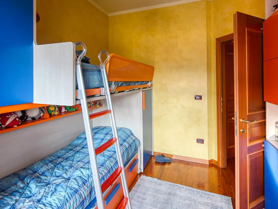 Immagine 21 di Appartamento in vendita  in Via Martiri Della Liberta' a Torino