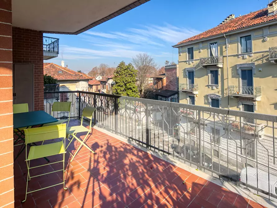 Immagine 23 di Appartamento in vendita  in Via Martiri Della Liberta' a Torino