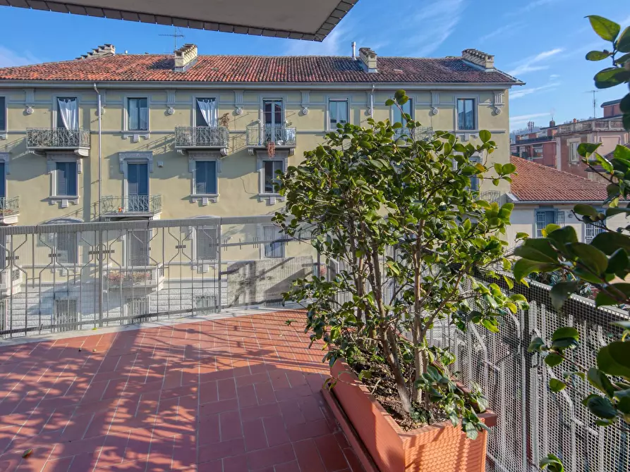 Immagine 24 di Appartamento in vendita  in Via Martiri Della Liberta' a Torino