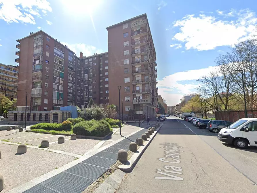 Immagine 2 di Attività commerciale in vendita  in VIA CAMPIGLIA a Torino