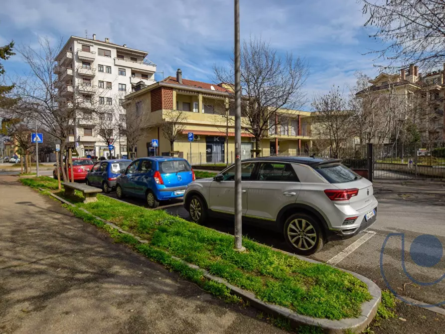 Immagine 22 di Appartamento in vendita  in Viale Don Bosco a Chieri