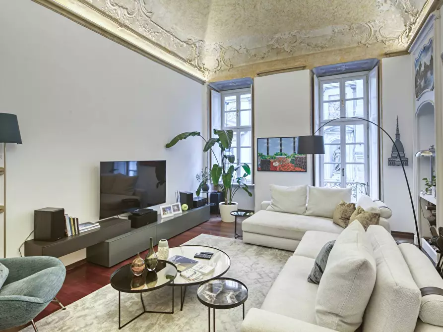 Immagine 10 di Appartamento in vendita  in via Garibaldi a Torino