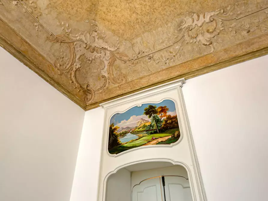 Immagine 14 di Appartamento in vendita  in via Garibaldi a Torino