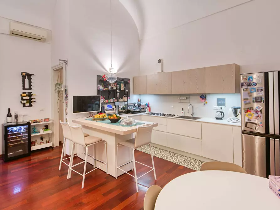 Immagine 17 di Appartamento in vendita  in via Garibaldi a Torino