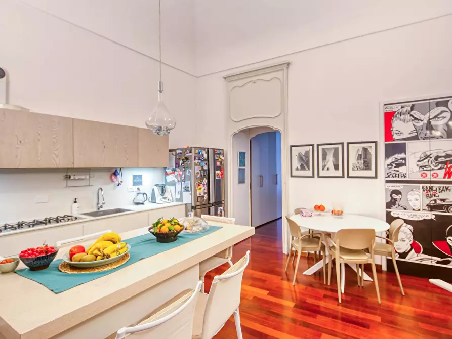 Immagine 18 di Appartamento in vendita  in via Garibaldi a Torino