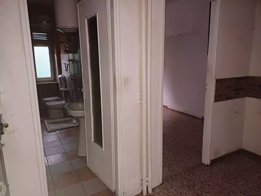 Immagine 27 di Appartamento in vendita  in Corso POtenza a Torino