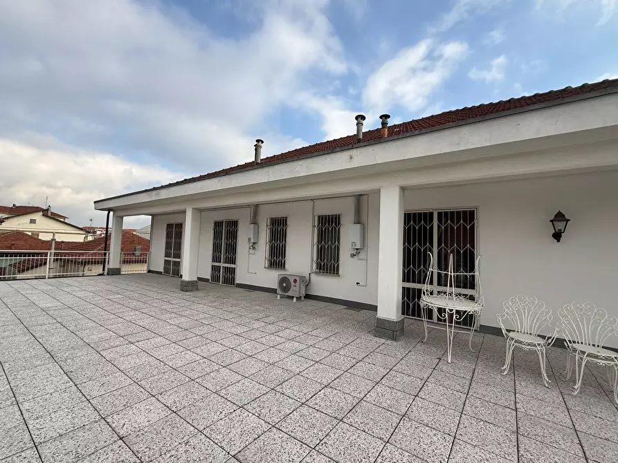 Immagine 20 di Ufficio in affitto  in strada Piossasco a Orbassano