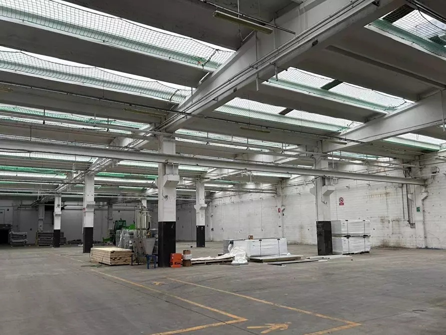 Immagine 16 di Capannone industriale in affitto  in Via Giovanni Verga a Settimo Torinese