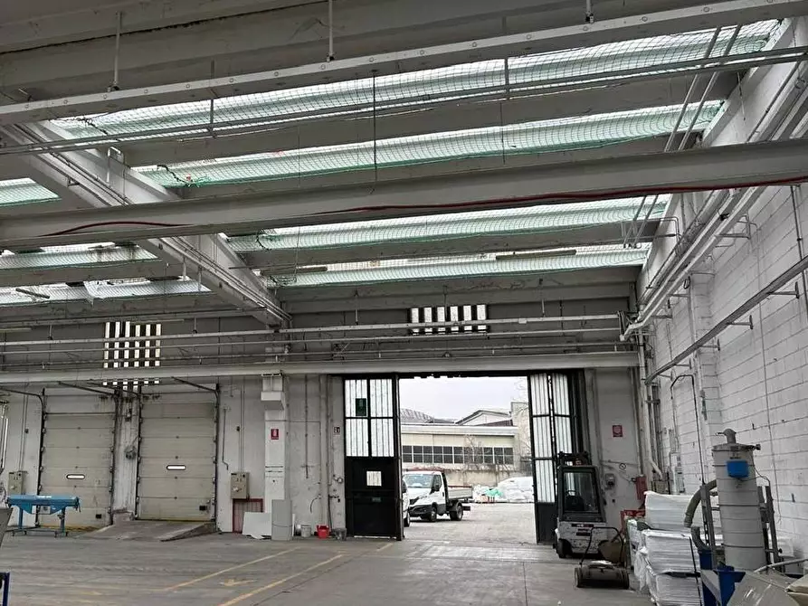 Immagine 19 di Capannone industriale in affitto  in Via Giovanni Verga a Settimo Torinese