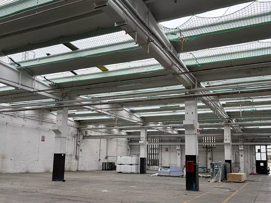 Immagine 7 di Capannone industriale in affitto  in Via Giovanni Verga a Settimo Torinese