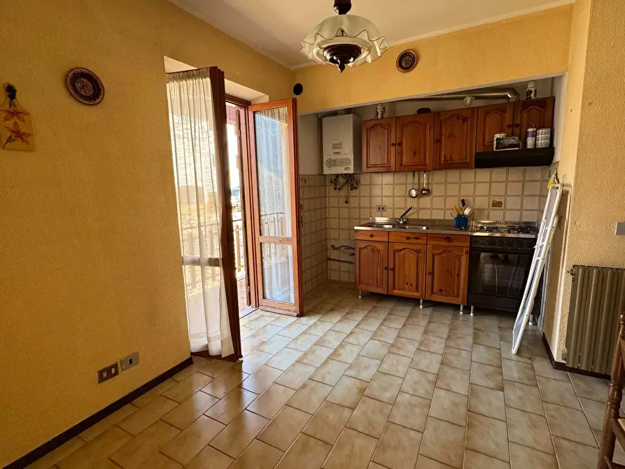 Immagine 2 di Appartamento in vendita  in Località Cardini a Roburent