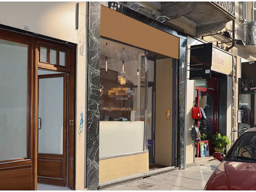 Immagine 16 di Attività commerciale in affitto  in Via San Massimo a Torino
