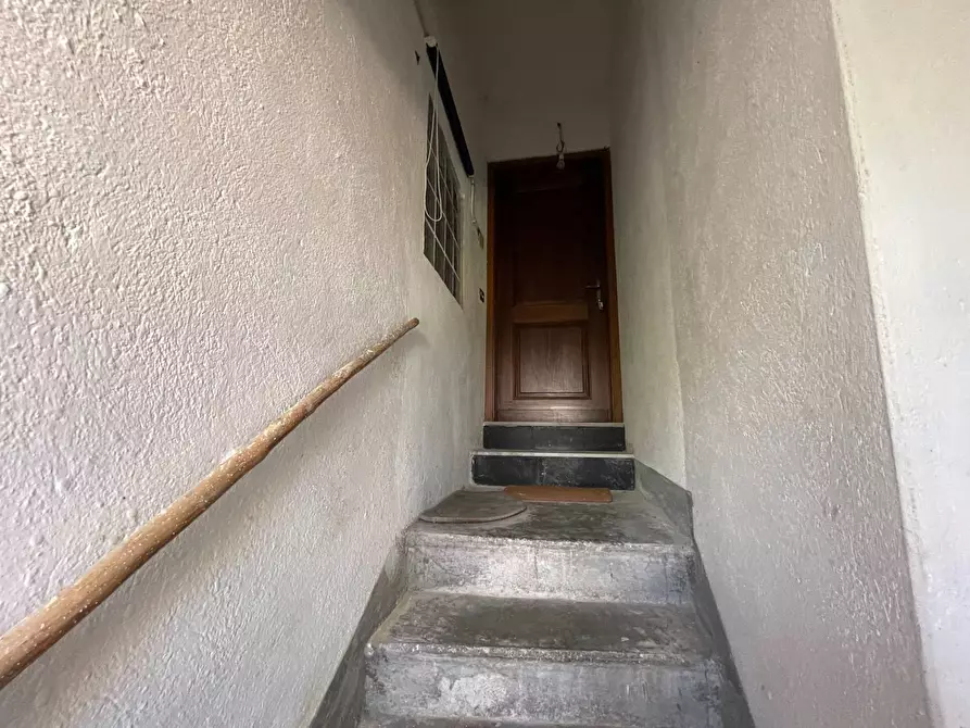 Immagine 11 di Palazzo in vendita  in Località Cardini a Roburent