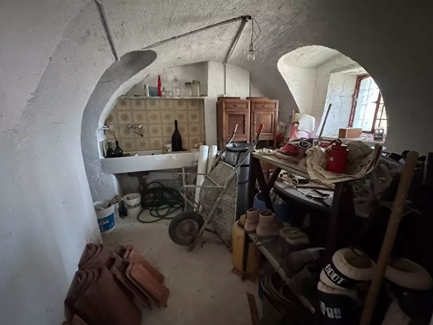 Immagine 17 di Palazzo in vendita  in Località Cardini a Roburent