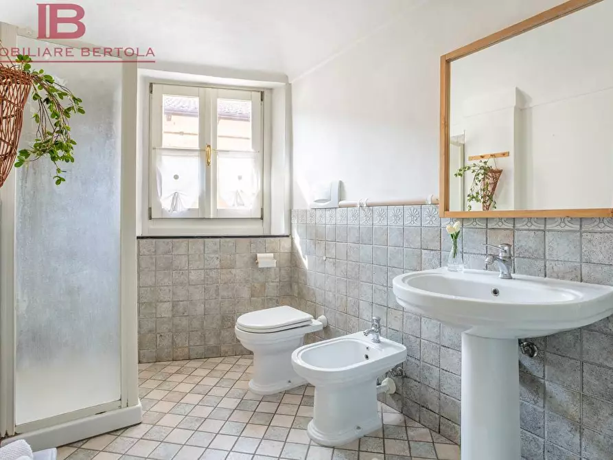 Immagine 27 di Appartamento in vendita  in Piazza dell'Olmo a Boves