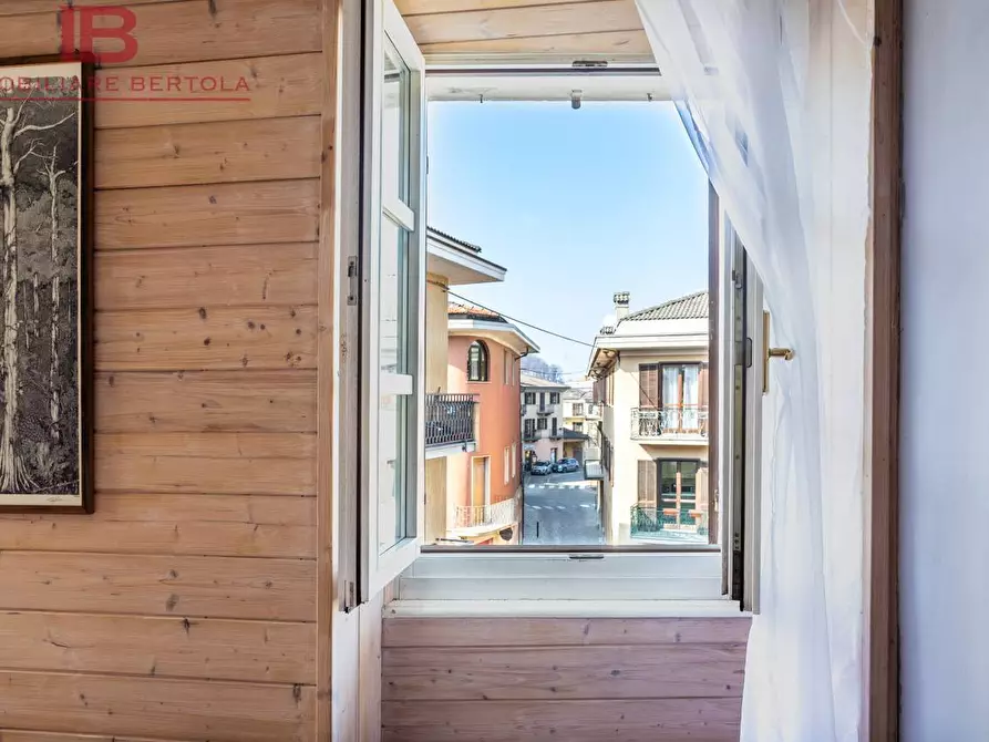 Immagine 30 di Appartamento in vendita  in Piazza dell'Olmo a Boves