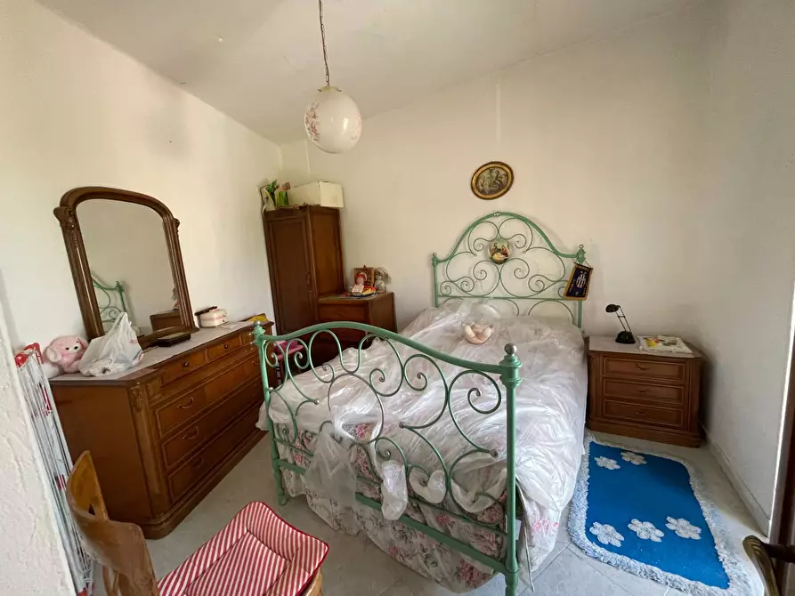 Immagine 5 di Palazzo in vendita  in Località Cardini a Roburent