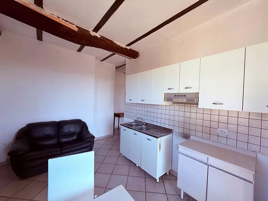 Immagine 28 di Casa indipendente in vendita  in frazione Sessant a Asti