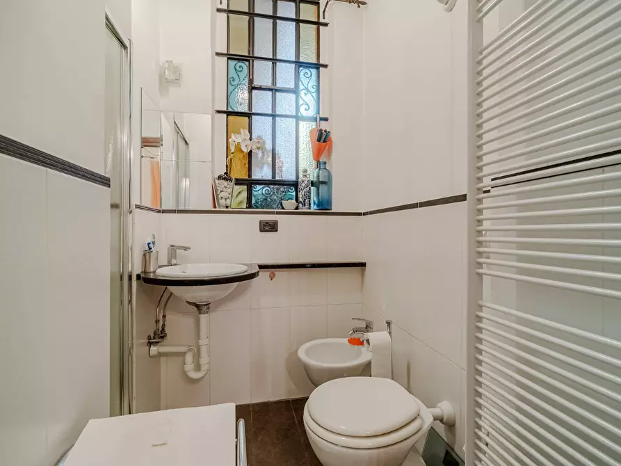 Immagine 10 di Appartamento in vendita  in Via Amerigo Vespucci a Torino