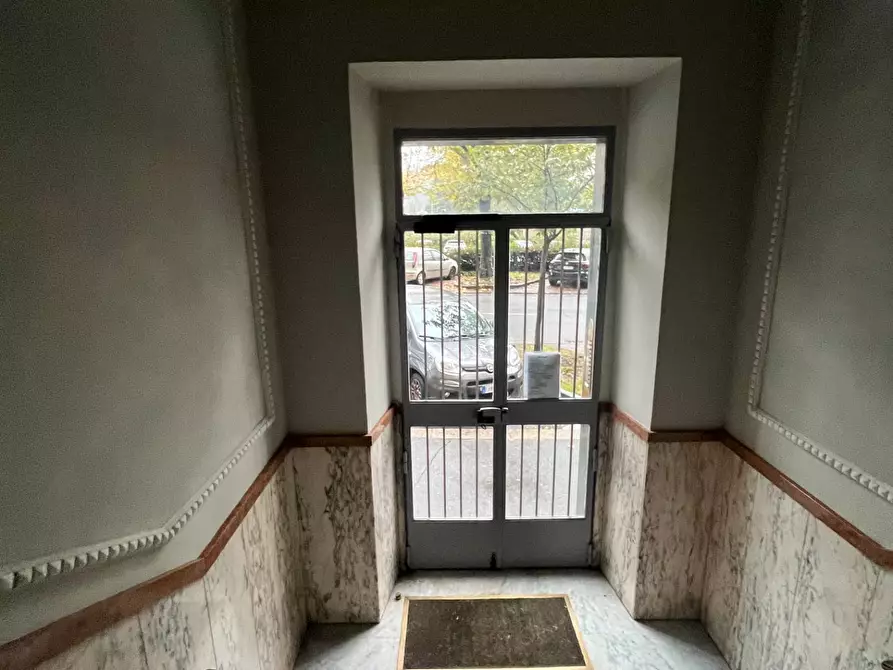 Immagine 20 di Appartamento in vendita  in Corso Massimo D'Azeglio a Torino