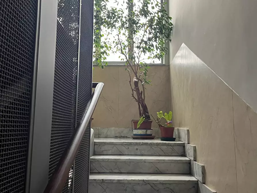 Immagine 21 di Appartamento in vendita  in Corso Massimo D'Azeglio a Torino