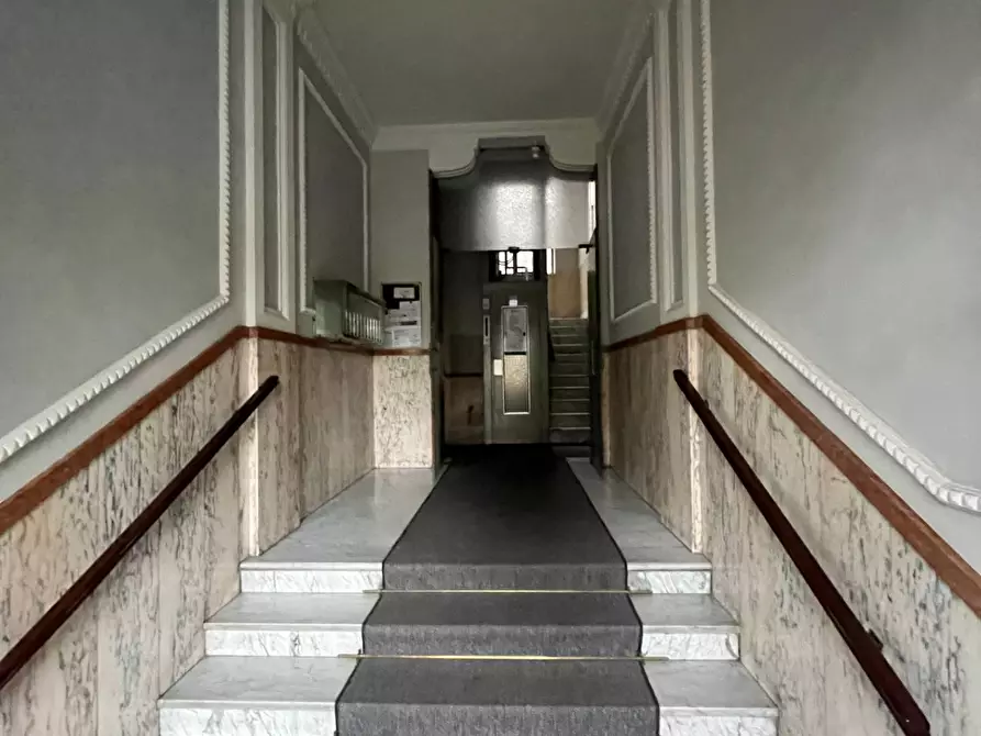 Immagine 24 di Appartamento in vendita  in Corso Massimo D'Azeglio a Torino