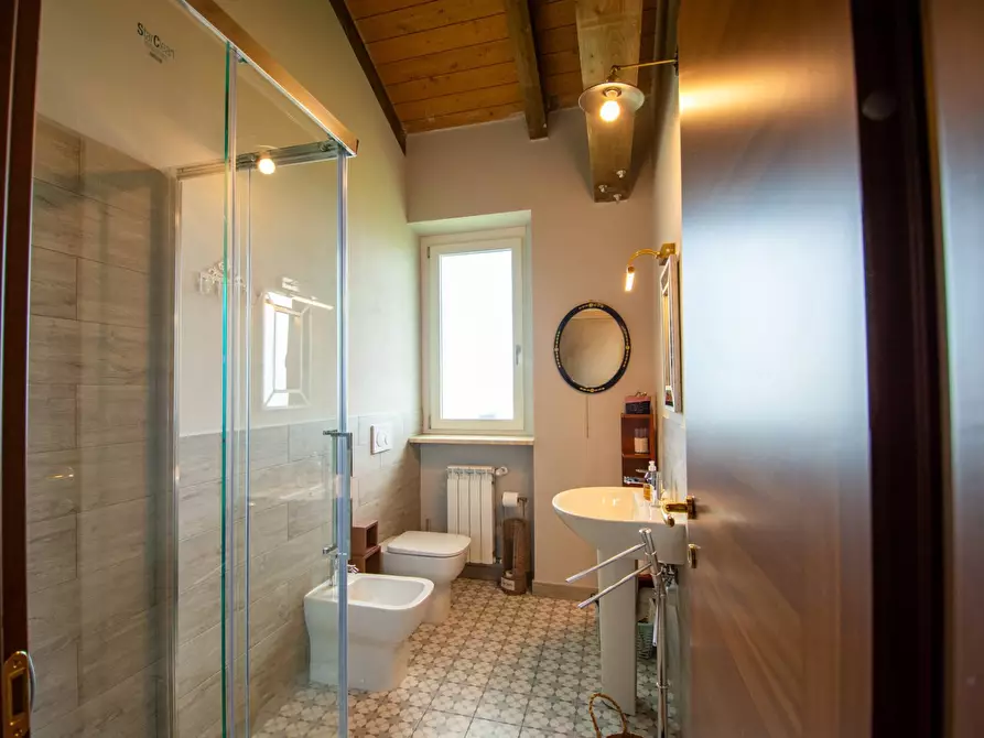 Immagine 19 di Casa indipendente in vendita  in borgata san Giorgio a Dogliani