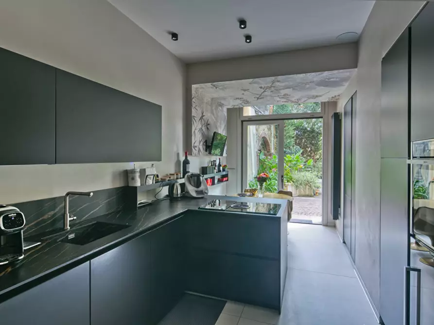 Immagine 20 di Appartamento in vendita  in strada alla Villa Zanetti a Torino