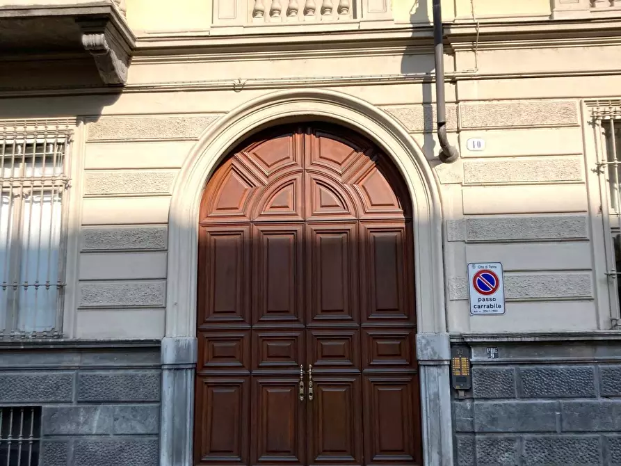 Immagine 13 di Ufficio in affitto  in Via Passalacqua a Torino