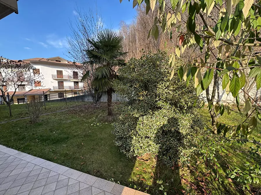 Immagine 12 di Appartamento in vendita  in Piazza San Luca a Roccaforte Mondovì