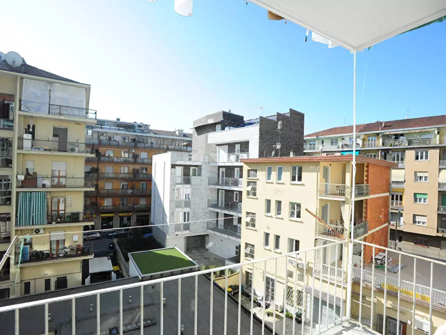Immagine 28 di Appartamento in vendita  in Via Barletta a Torino