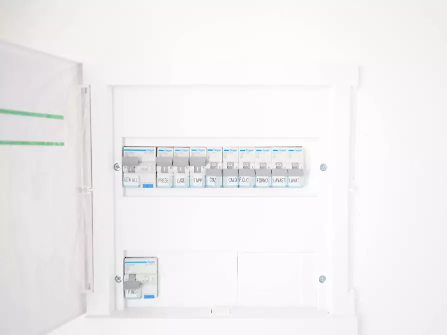 Immagine 29 di Appartamento in vendita  in Via Barletta a Torino