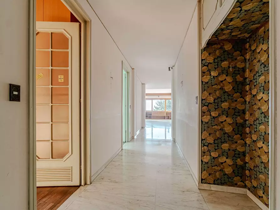 Immagine 14 di Appartamento in vendita  in strada delle terrazze a Torino