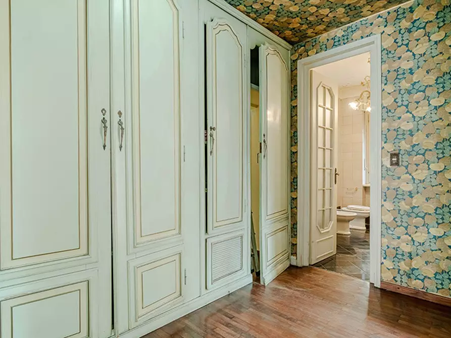 Immagine 19 di Appartamento in vendita  in strada delle terrazze a Torino