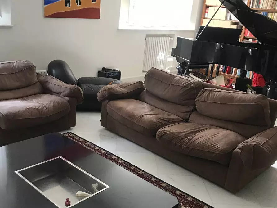 Immagine 22 di Villa in vendita  in Viale Amerigo Vespucci a Massa