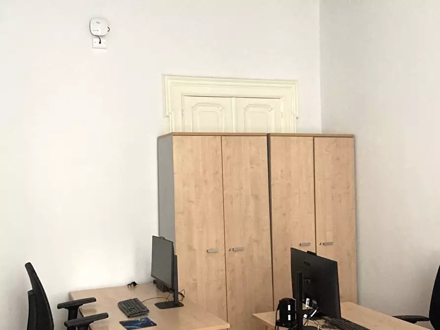 Immagine 11 di Ufficio in affitto  in Via Passalacqua a Torino