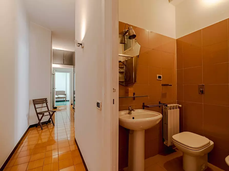 Immagine 25 di Appartamento in vendita  in via della torretta a Arenzano