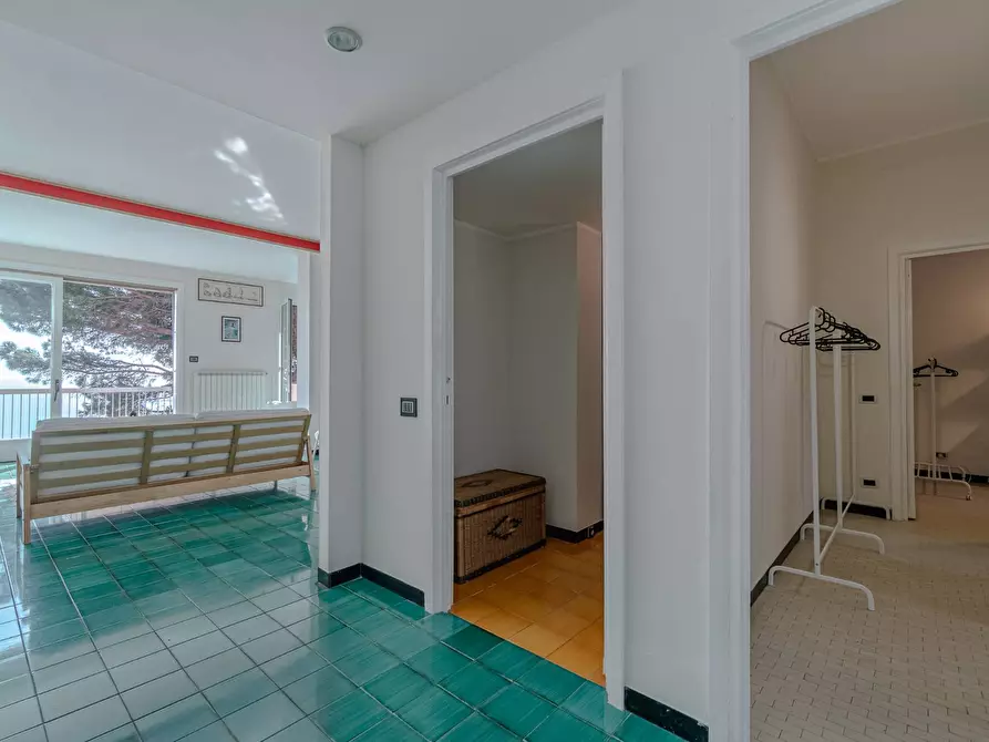 Immagine 6 di Appartamento in vendita  in via della torretta a Arenzano