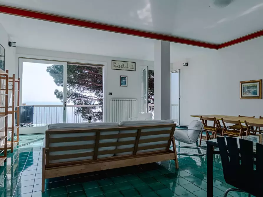 Immagine 7 di Appartamento in vendita  in via della torretta a Arenzano