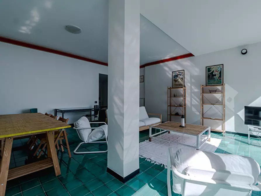 Immagine 12 di Appartamento in vendita  in via della torretta a Arenzano