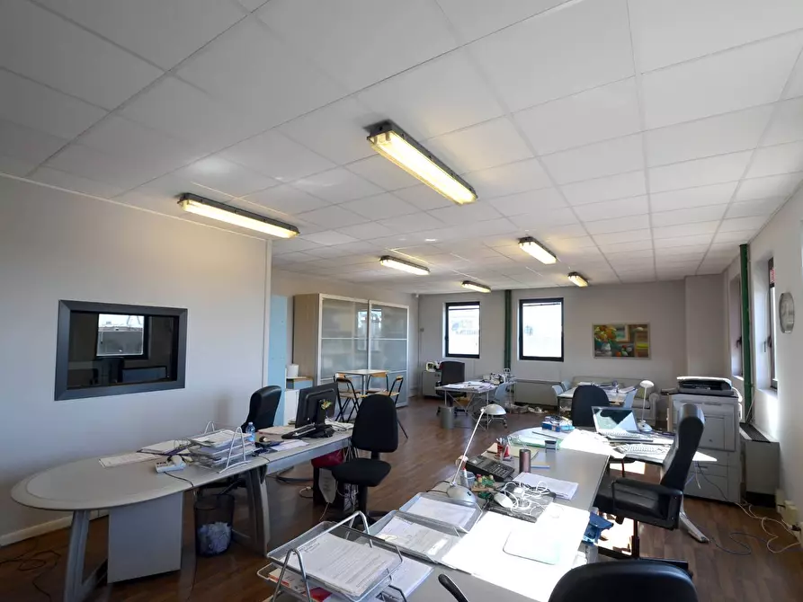 Immagine 9 di Palazzo in vendita  in Corso Cuneo a Venaria Reale