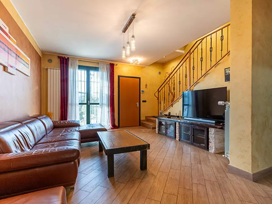 Immagine 9 di Villetta a schiera in vendita  in via Fratelli Bandiera a Rivalta Di Torino