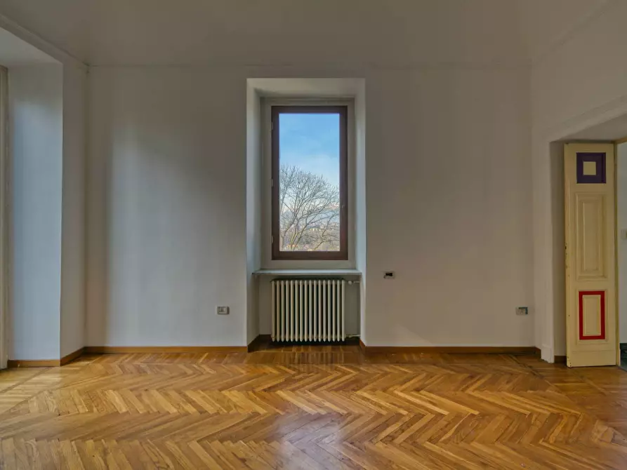 Immagine 9 di Appartamento in vendita  in Strada Superga a Torino