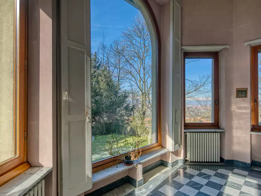 Immagine 13 di Appartamento in vendita  in Strada Superga a Torino